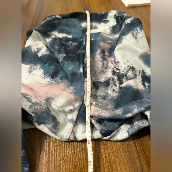 Marika Balance Collection Tie Dye Watercolor Leggings Women's Small - Picture 11 of 12